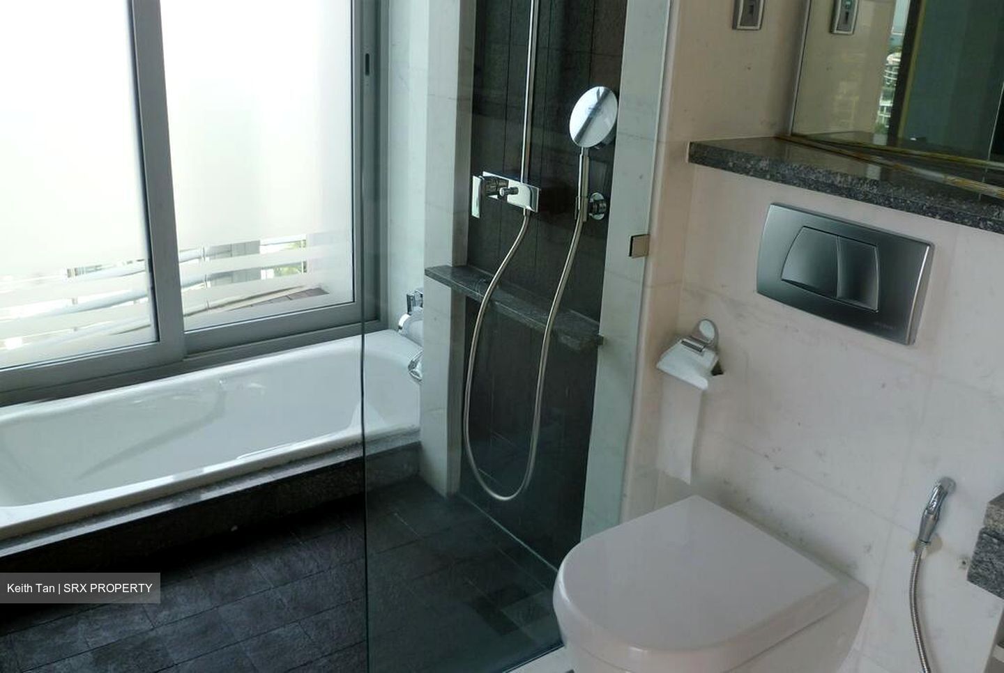 The Oceanfront @ Sentosa Cove (D4), Condominium #497122381